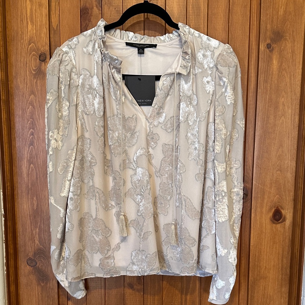 Marc New York Cream & Silver Floral Blouse